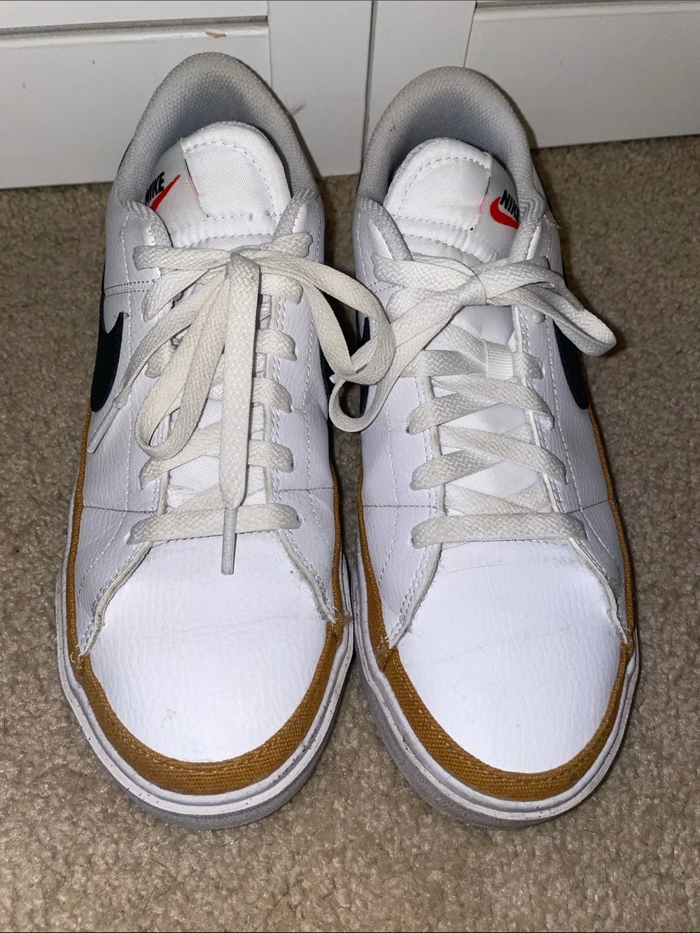 Nike Court Legacy Men’s Shoes Sneakers 9 EUC
